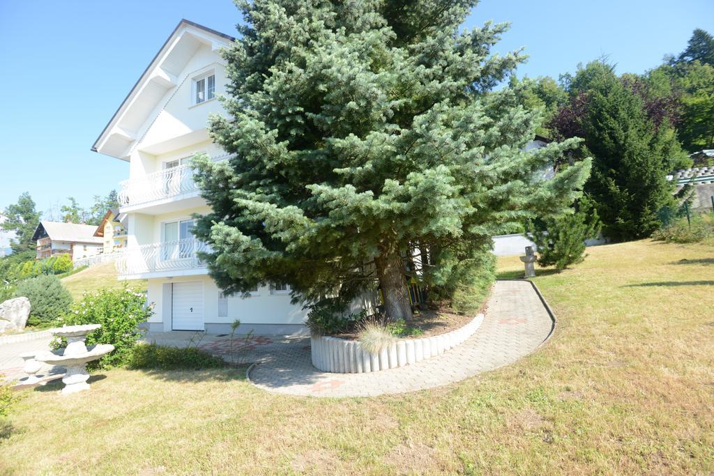 Family Villa Bled Exteriör bild